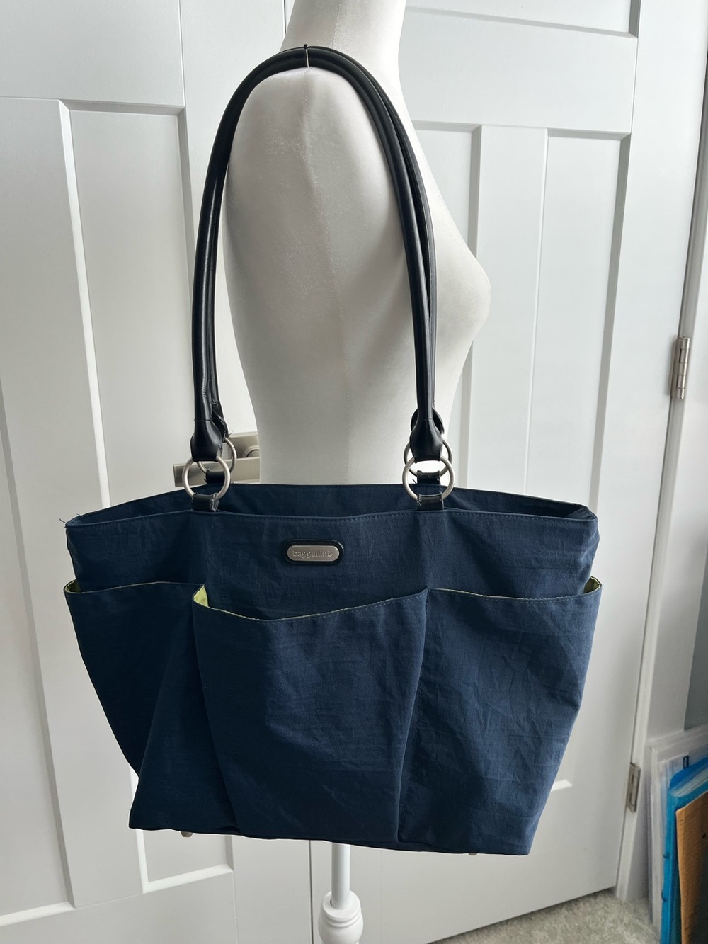 Baggallini Travel Bag